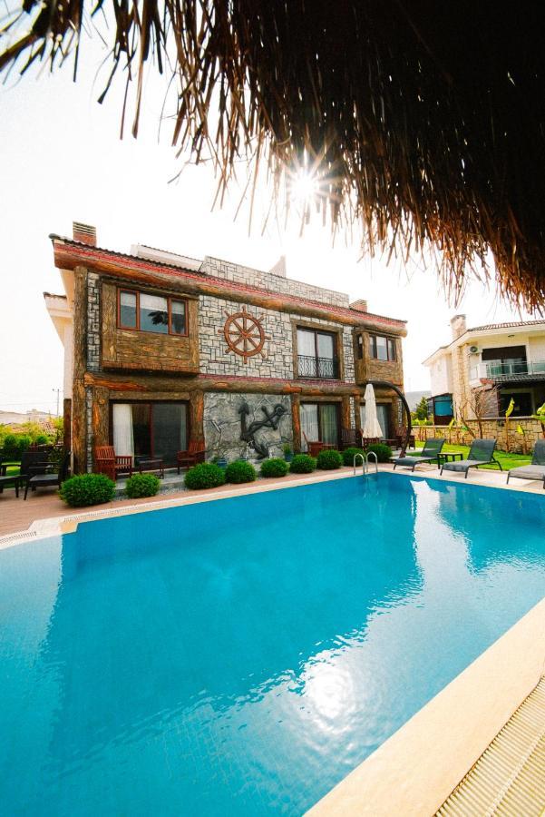 Pupa Alacati Butik Otel Çeşme Exterior foto
