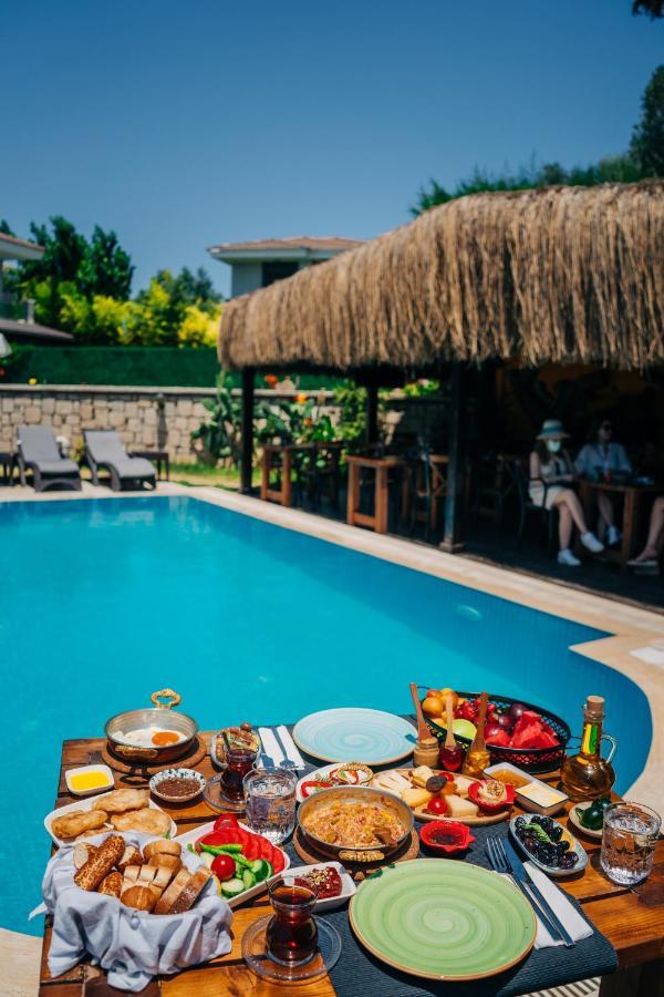 Pupa Alacati Butik Otel Çeşme Exterior foto